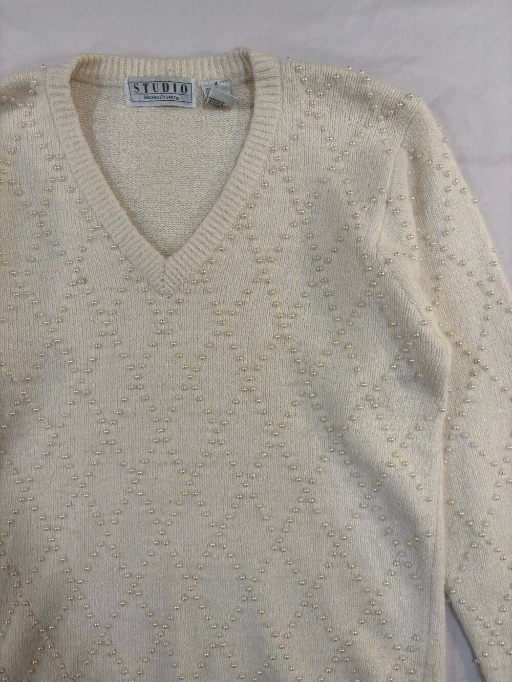 VTG Angora Silk Lambswool Blend Beaded White Sweater Size Medium